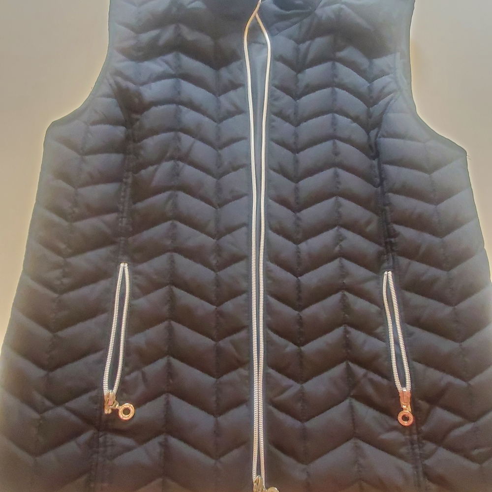 Marc New York Black Chevron Quilted Vest